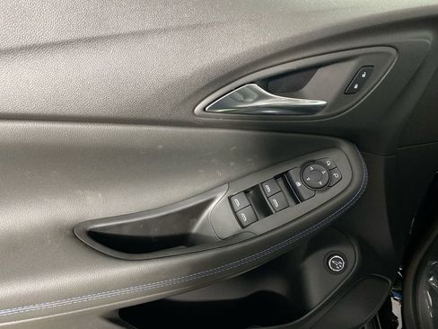 Used 2026 Buick Encore GX Sport Touring w/ Comfort Package image 13