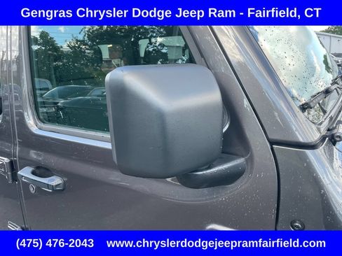 Certified 2025 Jeep Wrangler Unlimited Sahara AWD/4WD image 15