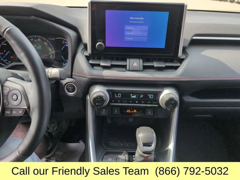 Used 2023 Toyota RAV4 SE w/ Weather & Moonroof Package image 18