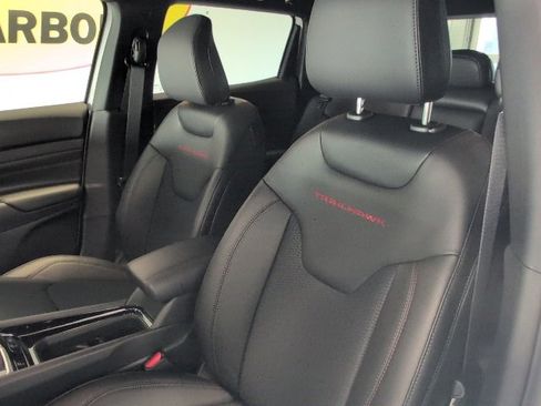 New 2026 Jeep Compass Trailhawk w/ Trailer Tow Group image 14