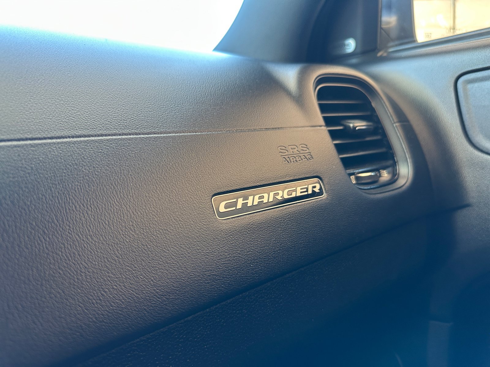 Used 2022 Dodge Charger R/T w/ Plus Group RWD image 26