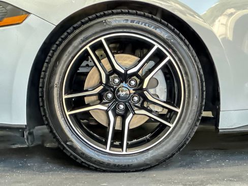 Used 2022 Ford Mustang Premium RWD image 23