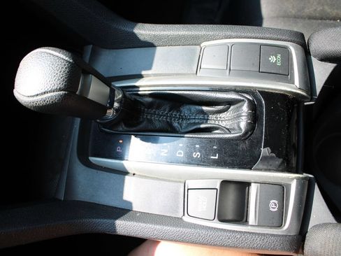 Used 2017 Honda Civic EX image 41