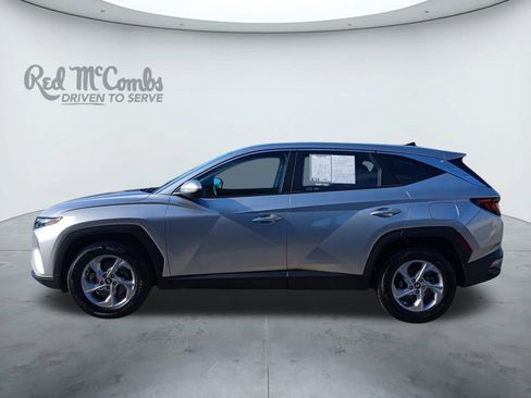 Used 2023 Hyundai Tucson SE image 2