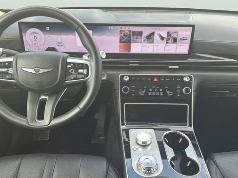 Used 2025 Genesis GV80 2.5T Standard AWD/4WD image 29