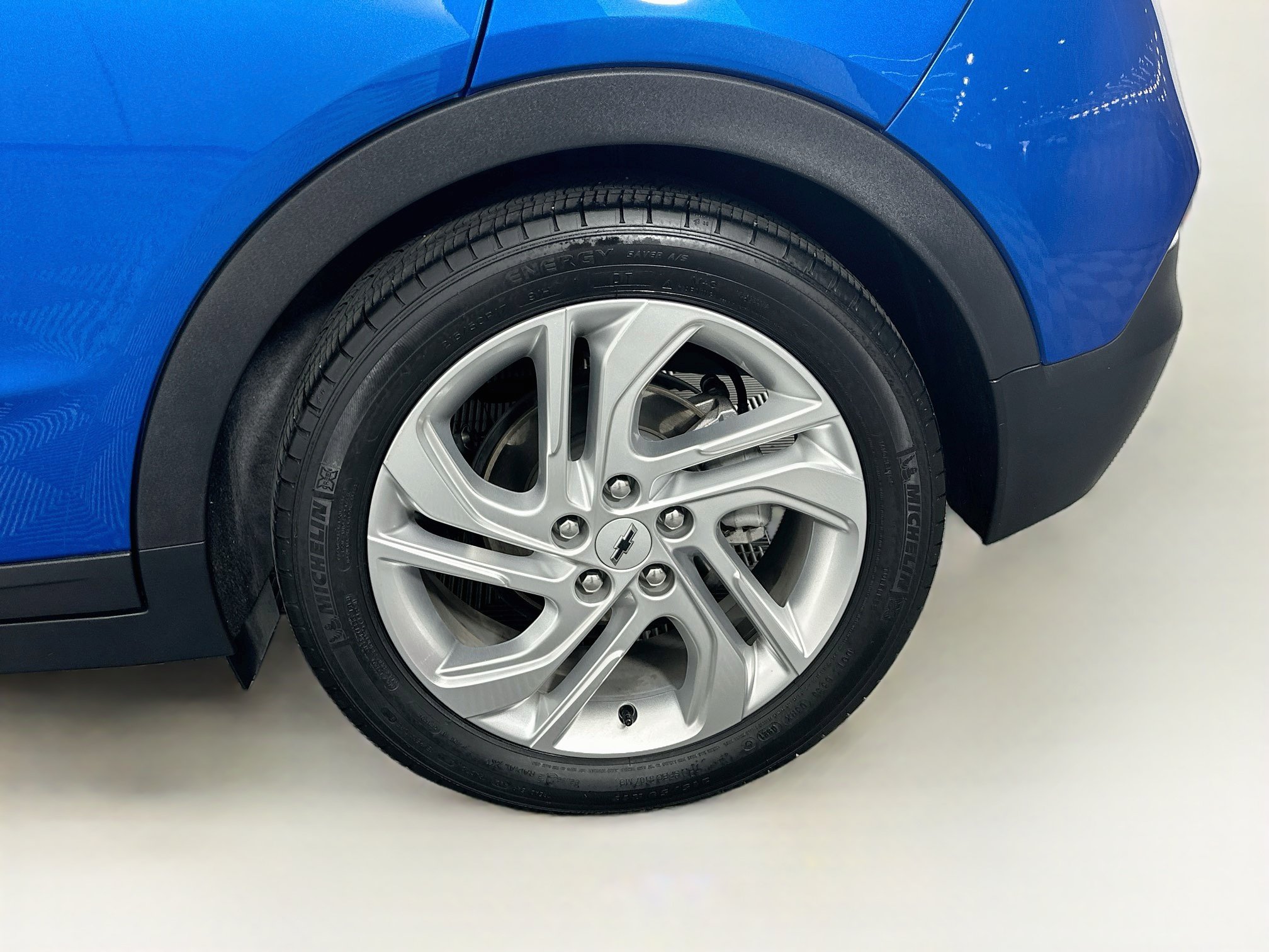 Used 2022 Chevrolet Bolt LT FWD image 11
