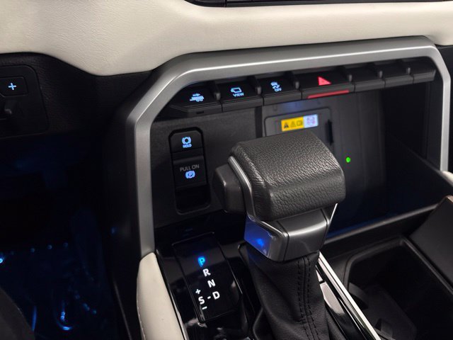 Used 2024 Toyota Tundra Capstone AWD/4WD image 42