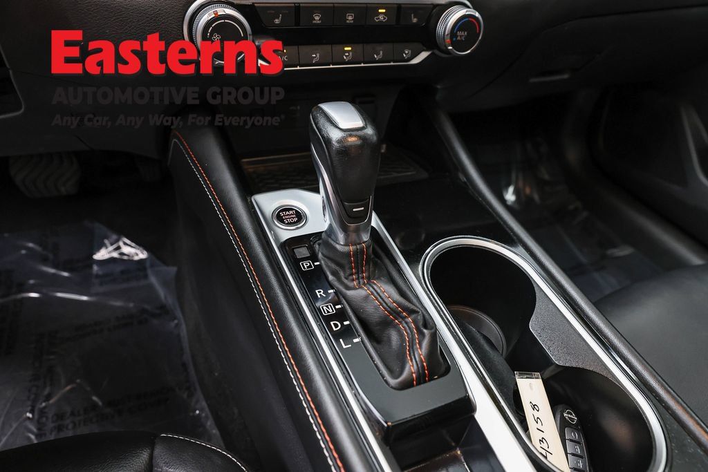 Used 2023 Nissan Altima 2.5 SR w/ SR Premium Package FWD image 15