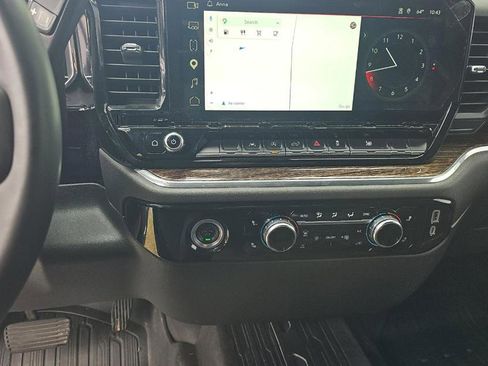 Used 2024 GMC Sierra 1500 Elevation w/ LPO, Elevation Black Package RWD image 9