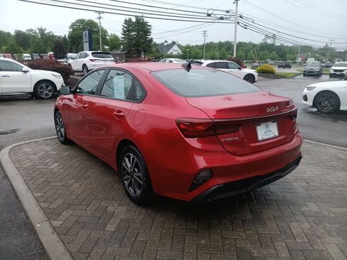 Used 2023 Kia Forte LXS FWD image 4