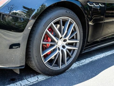 Used 2020 Maserati Ghibli S Q4 AWD/4WD image 11