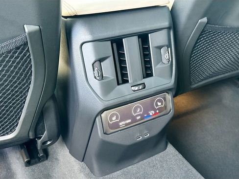 New 2026 BMW X3 xDrive30 w/ Premium Package image 21