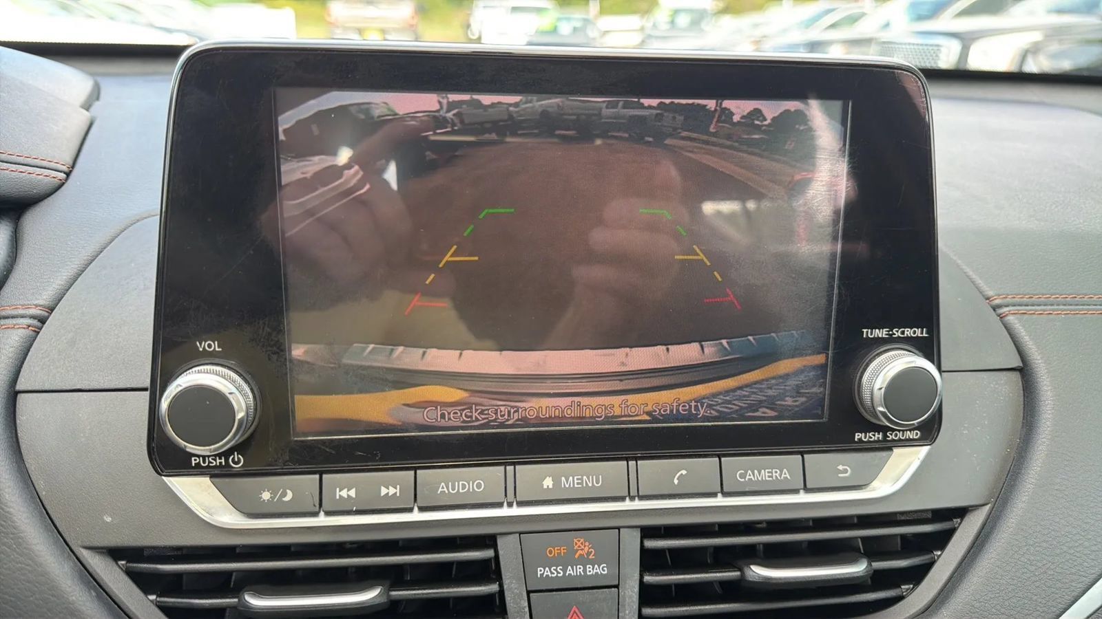 Used 2019 Nissan Altima 2.5 SR w/ SR Premium Package FWD image 18