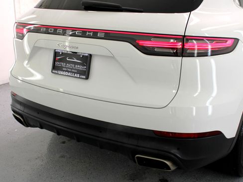 Used 2019 Porsche Cayenne image 23