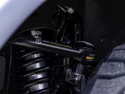 New 2025 Ford Bronco Badlands image 19