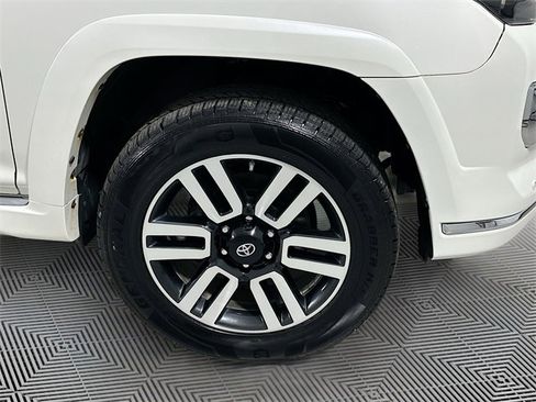 Used 2016 Toyota 4Runner Limited image 24