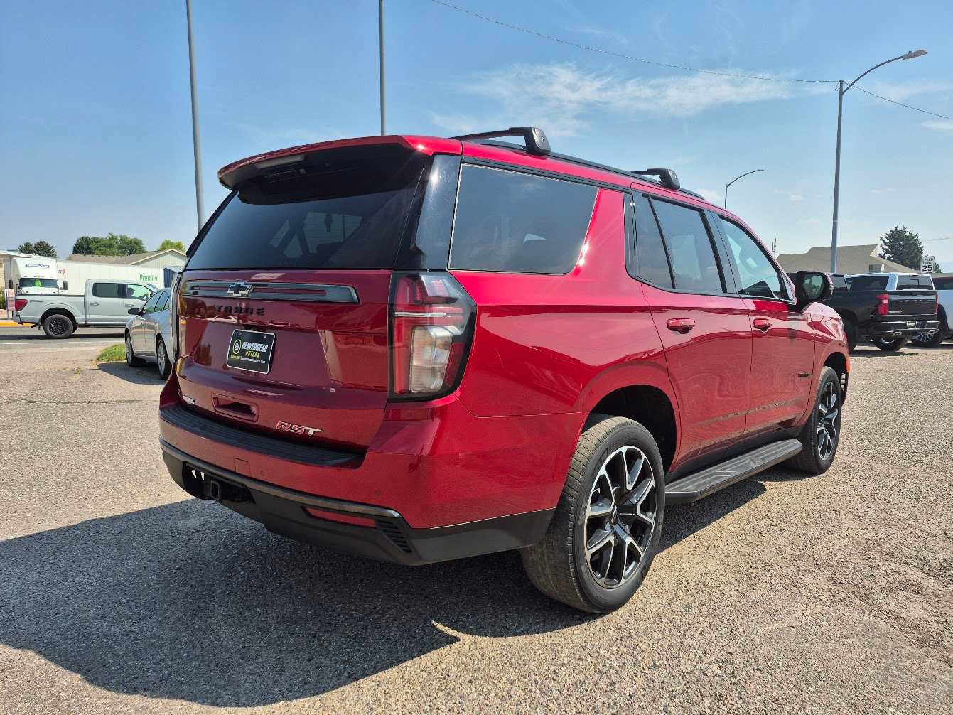 Used 2021 Chevrolet Tahoe RST w/ Luxury Package AWD/4WD image 3