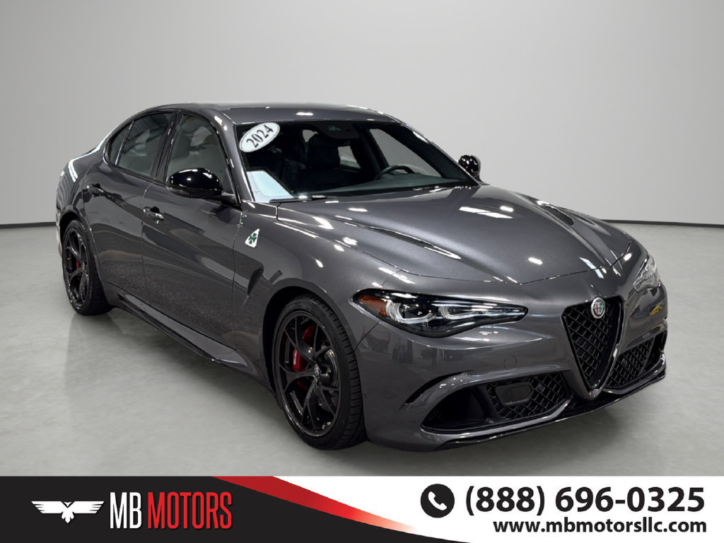 Used 2024 Alfa Romeo Giulia Quadrifoglio w/ Active Assist Plus Package RWD image 6