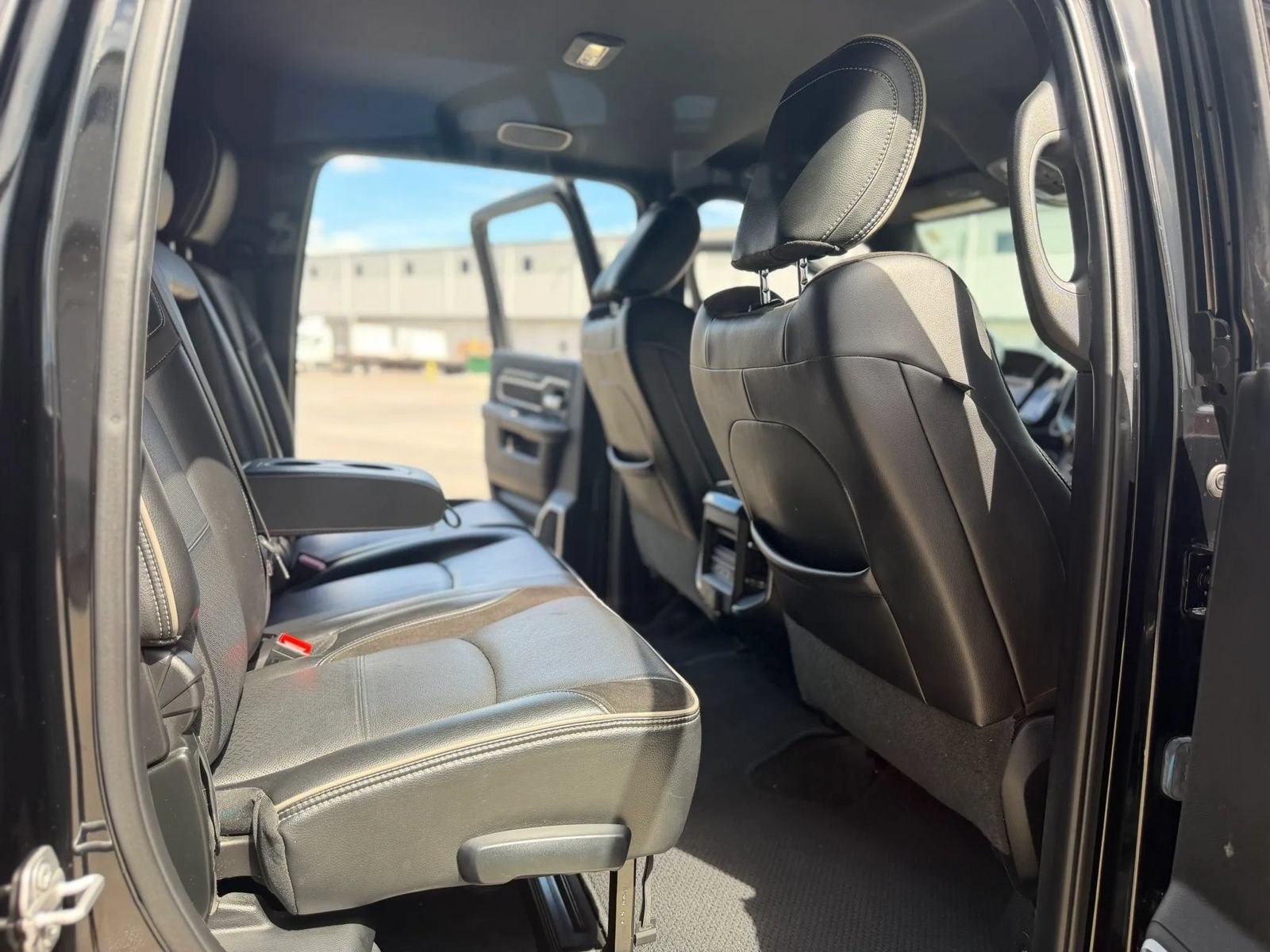 Used 2020 RAM 2500 Laramie w/ Night Edition AWD/4WD image 31