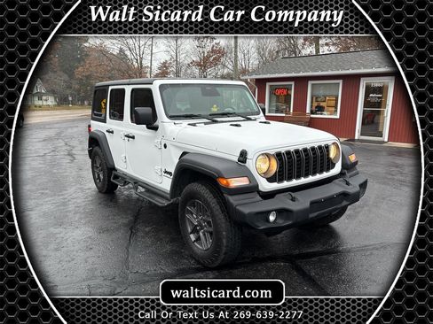Used 2025 Jeep Wrangler Unlimited Sport image 1