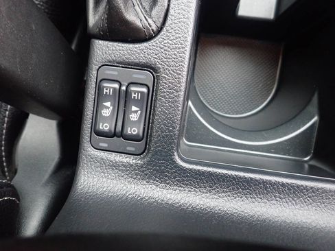 Used 2014 Subaru Crosstrek Touring image 24