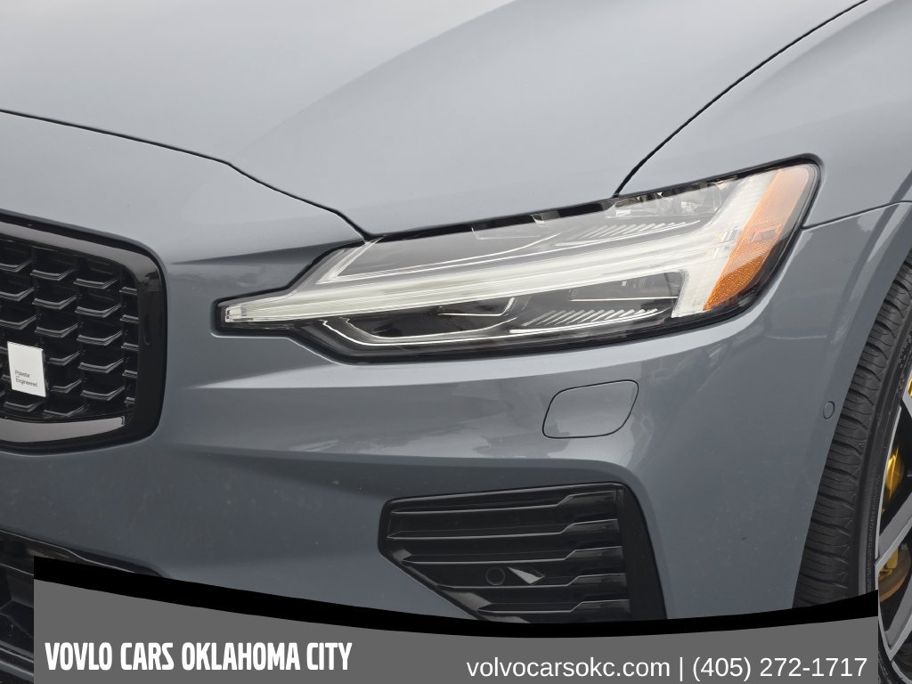 Certified 2024 Volvo V60 T8 Polestar AWD/4WD image 11
