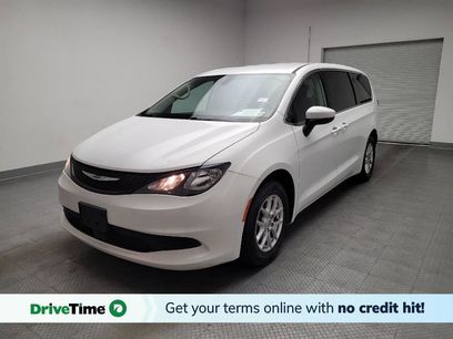 Used 2022 Chrysler Voyager LX