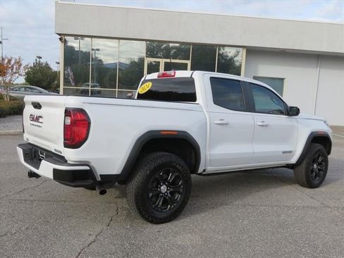 Used 2024 GMC Canyon Elevation w/ Trailering Package image 6