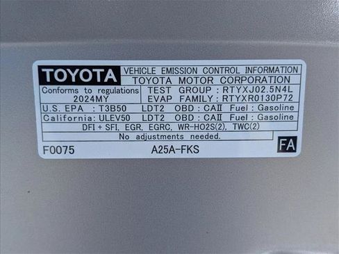 Certified 2024 Toyota RAV4 XLE AWD/4WD image 22