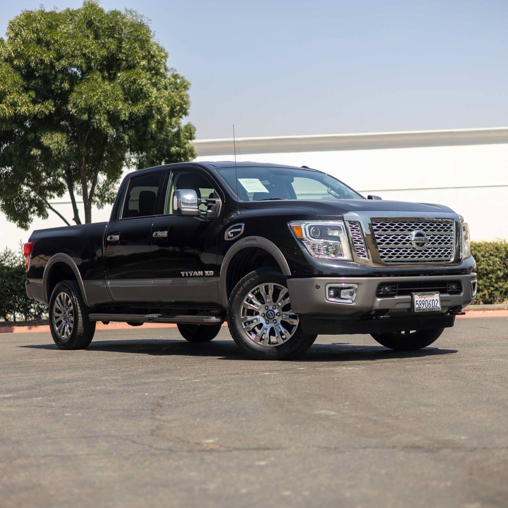Used 2016 Nissan Titan Platinum Reserve AWD/4WD image 1
