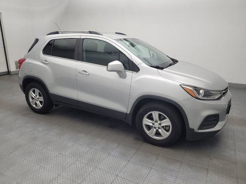 Used 2017 Chevrolet Trax LT FWD image 11