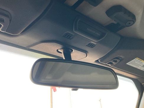 Used 2023 Jeep Gladiator Sport image 26