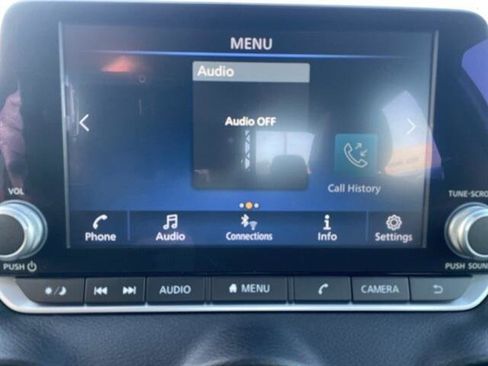 Used 2023 Nissan Sentra SV image 19