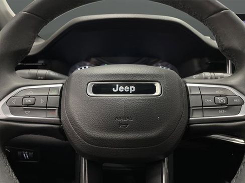 Used 2022 Jeep Compass Altitude image 13