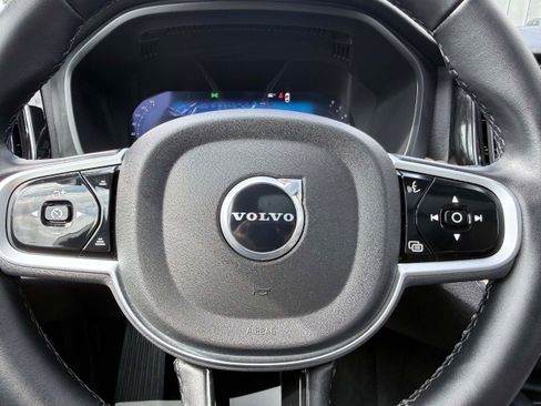 Certified 2026 Volvo XC60 B5 Plus AWD/4WD image 20