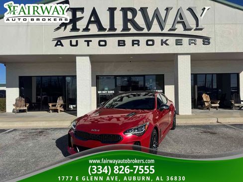 Used 2022 Kia Stinger GT2 image 1