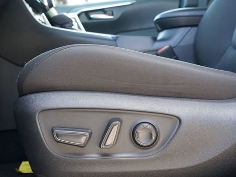 Used 2025 Toyota RAV4 XLE w/ Weather Package AWD/4WD image 21