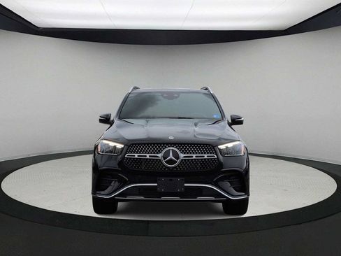 Used 2026 Mercedes-Benz GLE 450 4MATIC image 3
