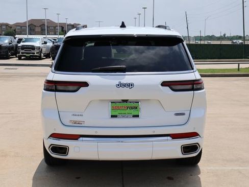 Used 2023 Jeep Grand Cherokee L Overland AWD/4WD image 5