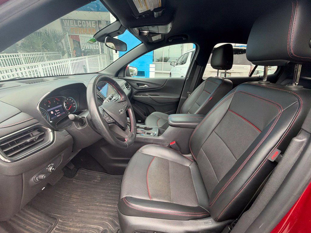 Used 2023 Chevrolet Equinox RS w/ RS Leather Package FWD image 14