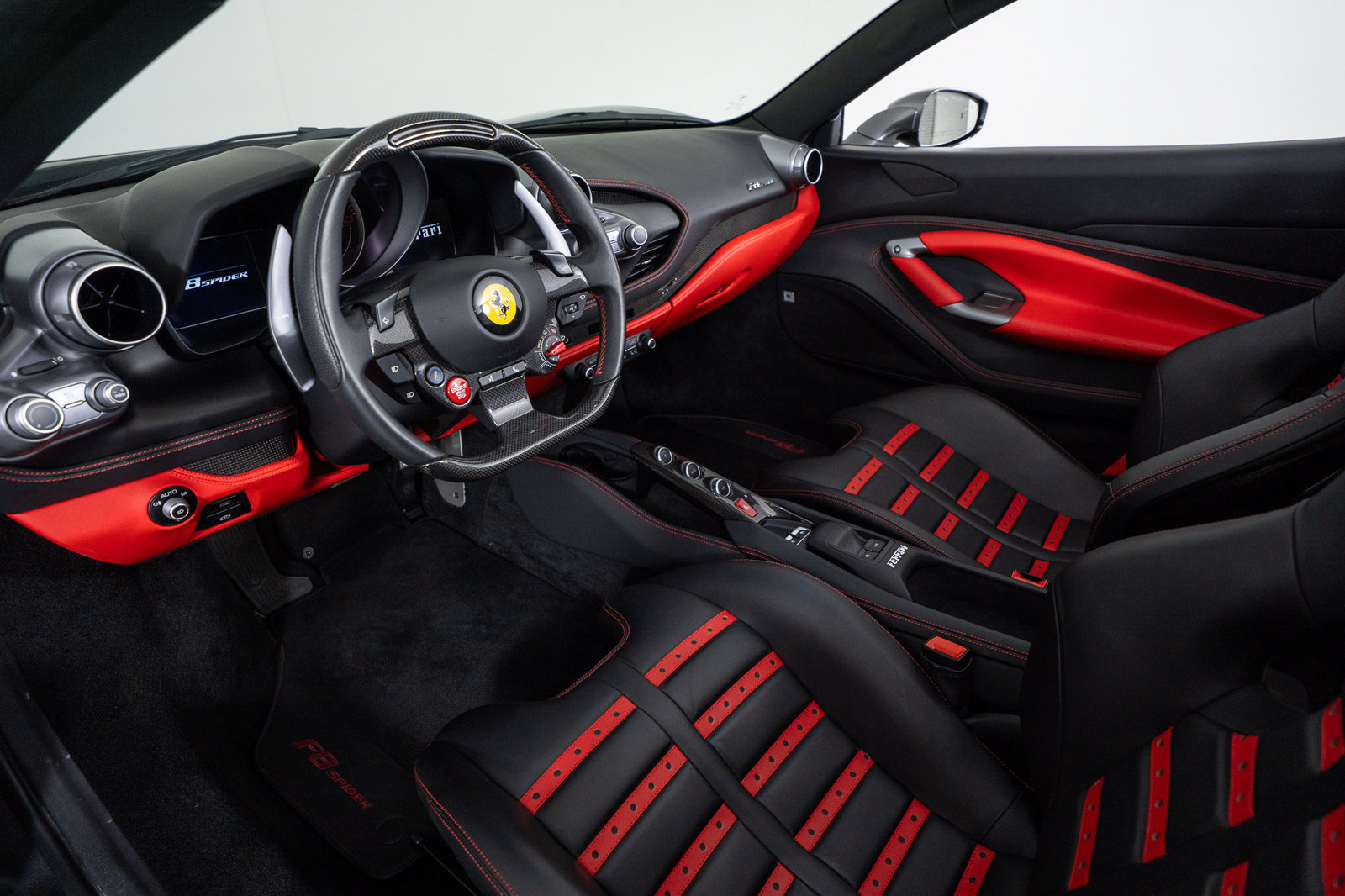 Certified 2021 Ferrari F8 Tributo RWD image 13