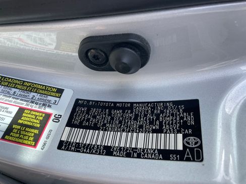 Used 2015 Toyota Corolla LE image 13