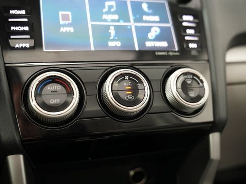 Used 2018 Subaru Forester 2.5i Premium AWD/4WD image 28