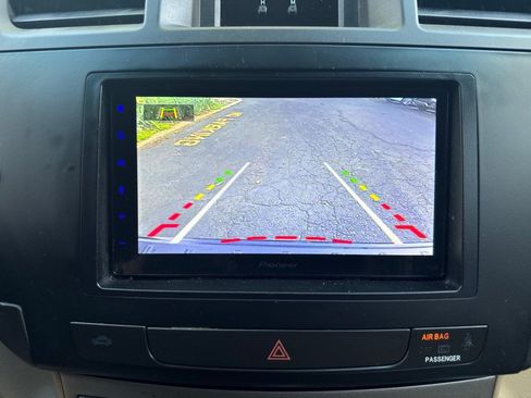 Used 2010 Toyota Highlander 4WD image 20