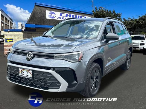 Used 2025 Volkswagen Taos S FWD image 1