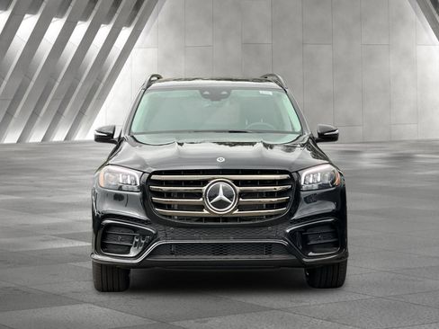 New 2026 Mercedes-Benz GLS 450 4MATIC image 9
