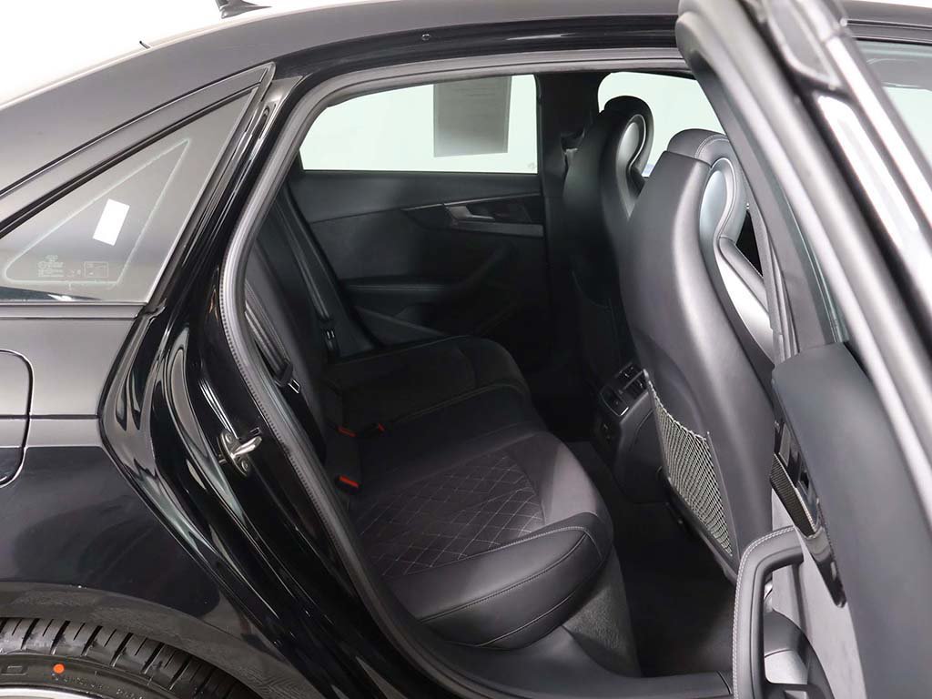 Used 2023 Audi S4 Premium Plus w/ Premium Plus Package AWD/4WD image 34