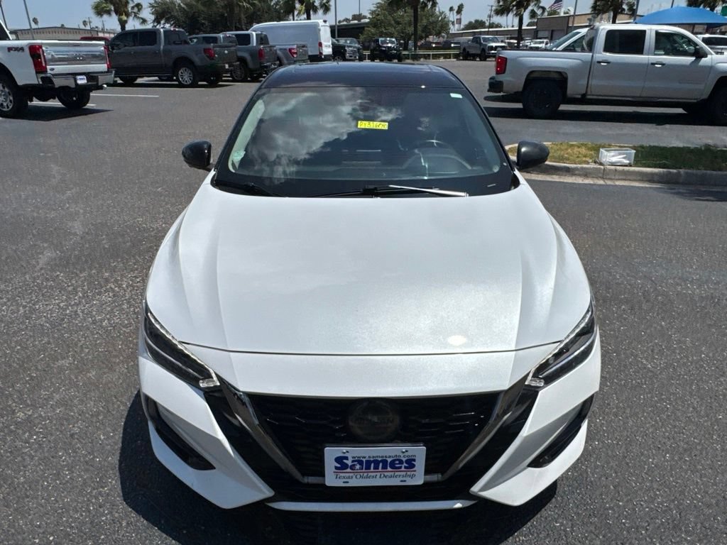 Used 2023 Nissan Sentra SR w/ SR Premium Package FWD image 6
