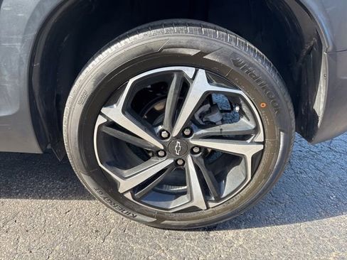 Used 2023 Chevrolet TrailBlazer RS image 25