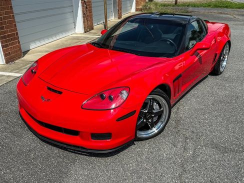 Used 2013 Chevrolet Corvette Grand Sport RWD image 6